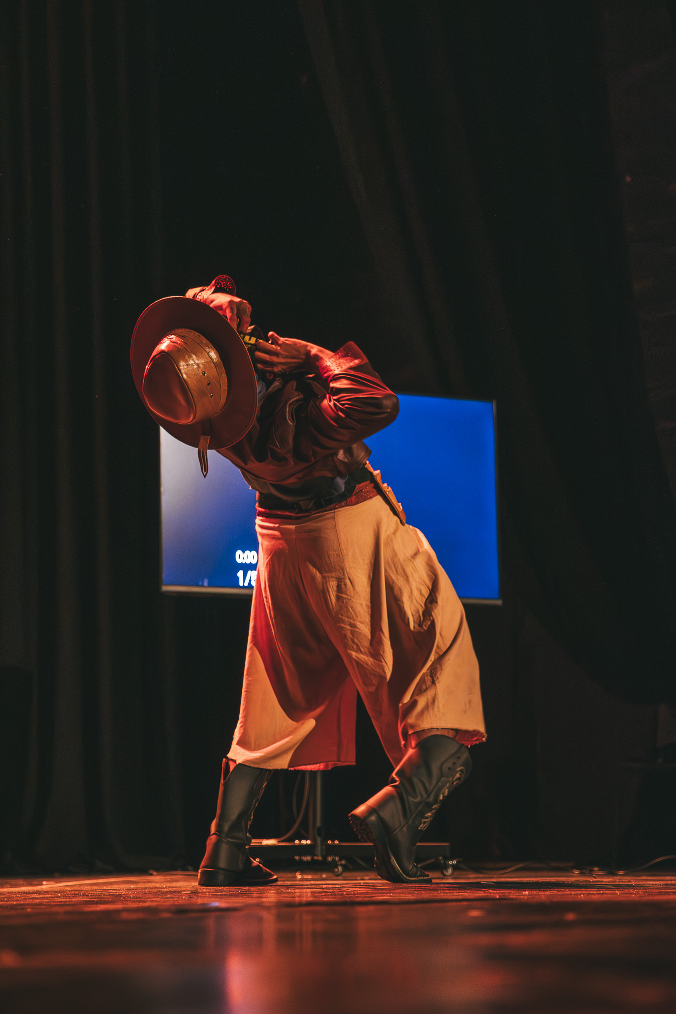 Obra "(DES)CONSERTEM os seus cor-ações", encenada em Salto (SP) em 10 de novembro de 2025. Foto: Carlos Spinello