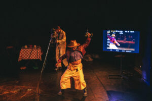 Obra "(DES)CONSERTEM os seus cor-ações" encenada no CRD em 5 de novermbro de 2025. Foto: Carlos Spinello